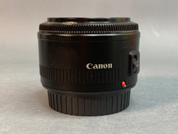 Canon EF 50mm f/1.8 II