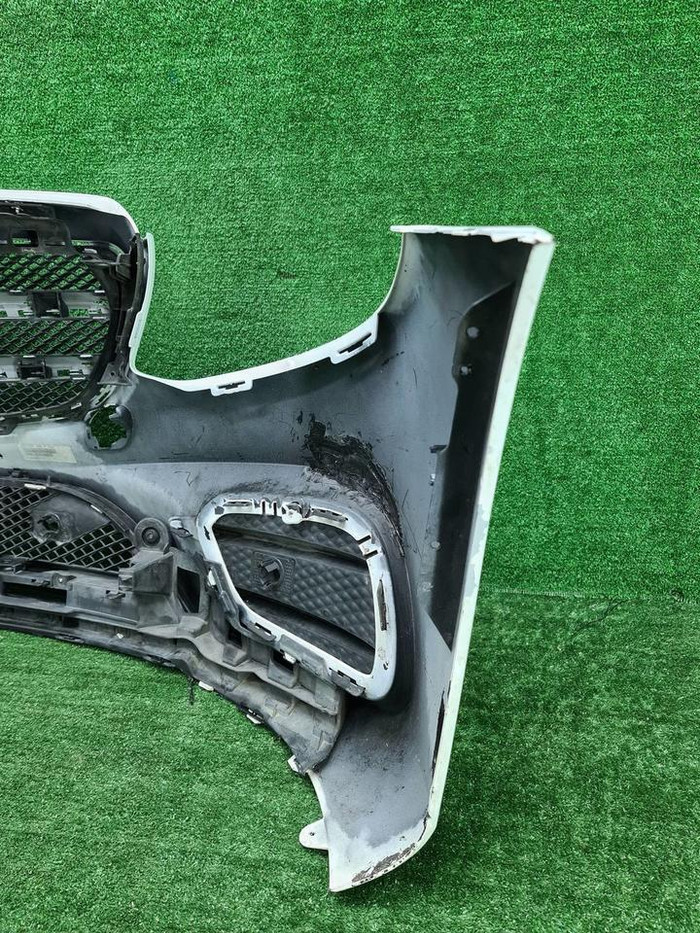 Бампер передний Mercedes E W213 16-21 AMG В сборе