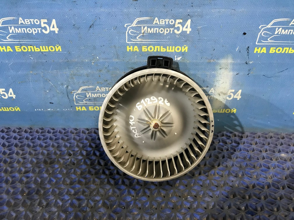 Моторчик печки TOYOTA OPA 2000-2005