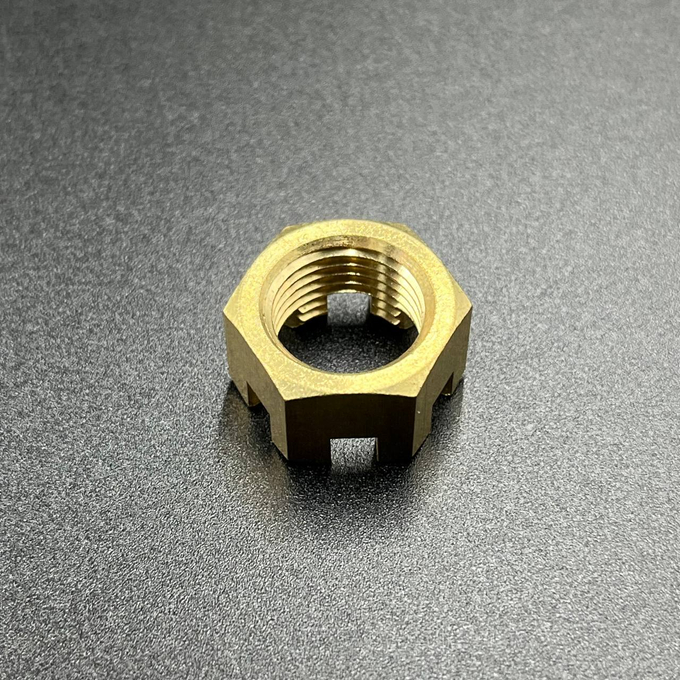 Гайка крепления гребного винта Tohatsu 40-120 (PREMARINE)