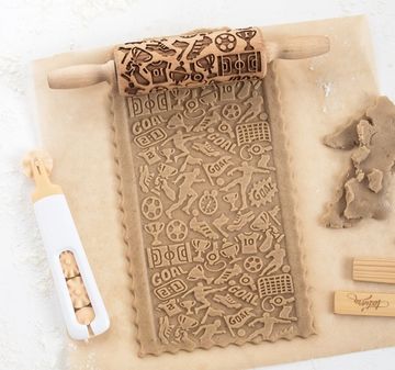 Малая скалка с узором Футбол