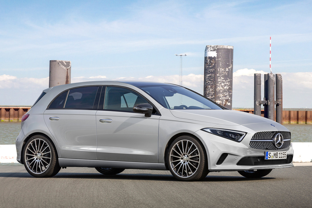 2019 Mercedes benz A-CLASS W177 10.25-inch. Комплект 2шт. NEW.
