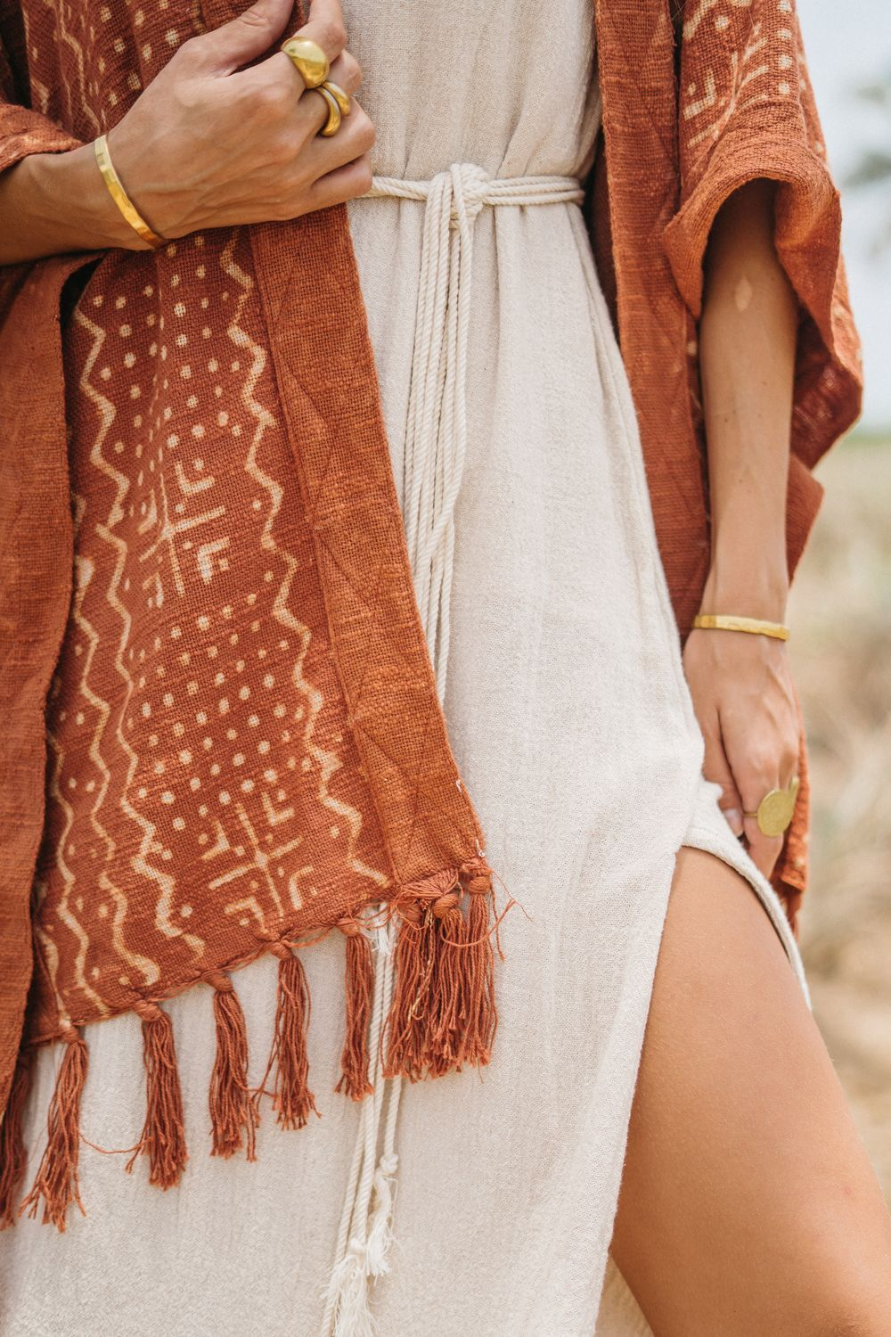 Накидка-пончо Chintamani терракотовая