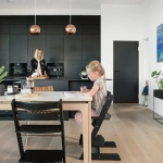 Стульчик для кормления Stokke Tripp Trapp Дуб (Black Oak)