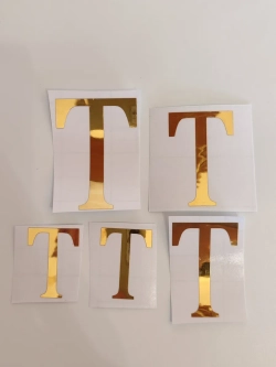 Наклейки свадебные буквы на бутылки и бокалы инициалы "Т"