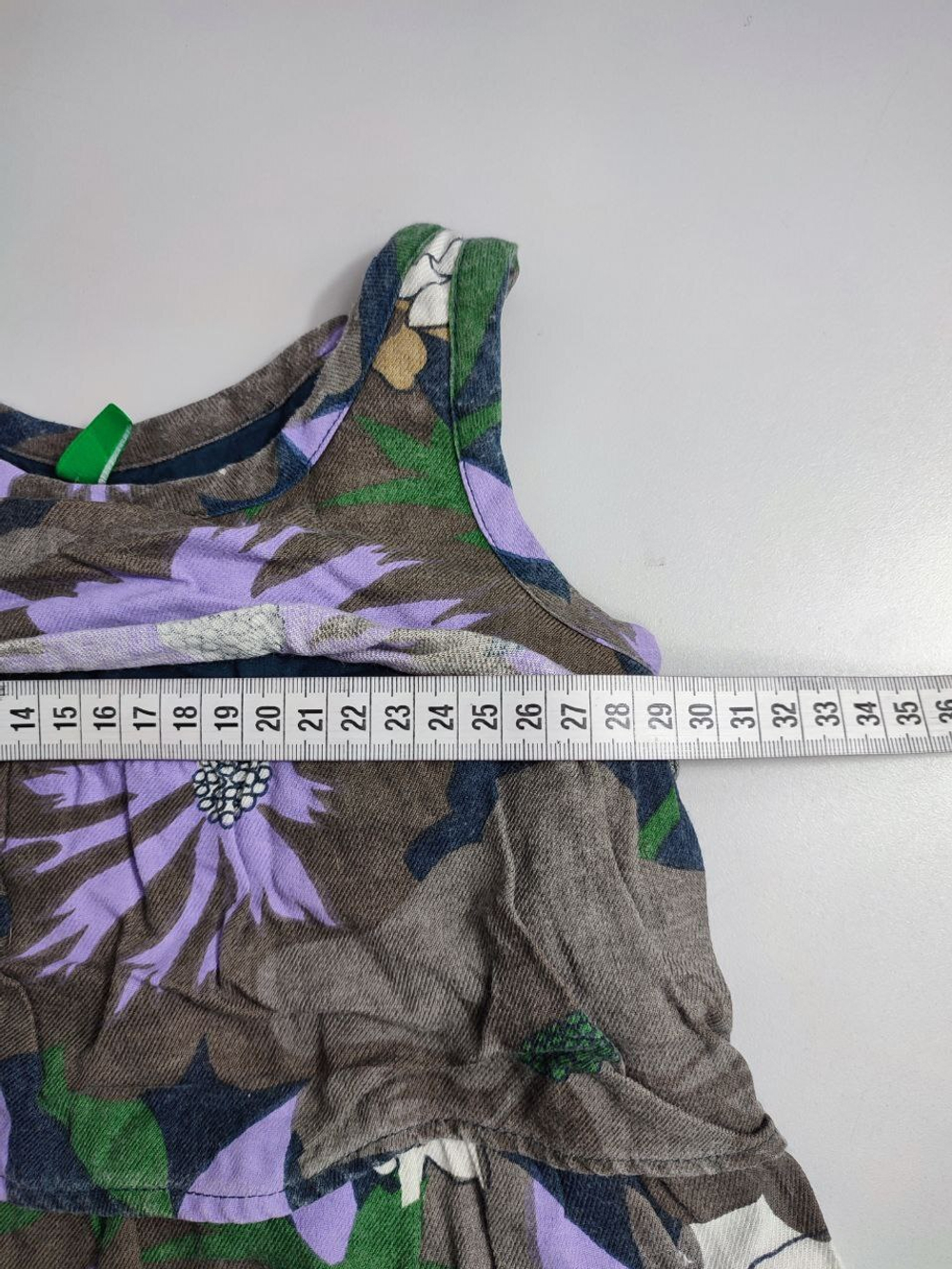 Платье Benetton красивое на 3/4 года