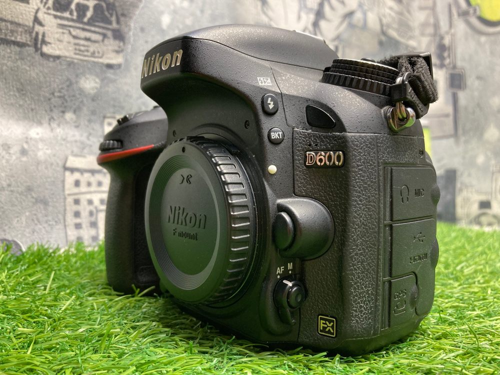 Nikon D600 28.700 кадров