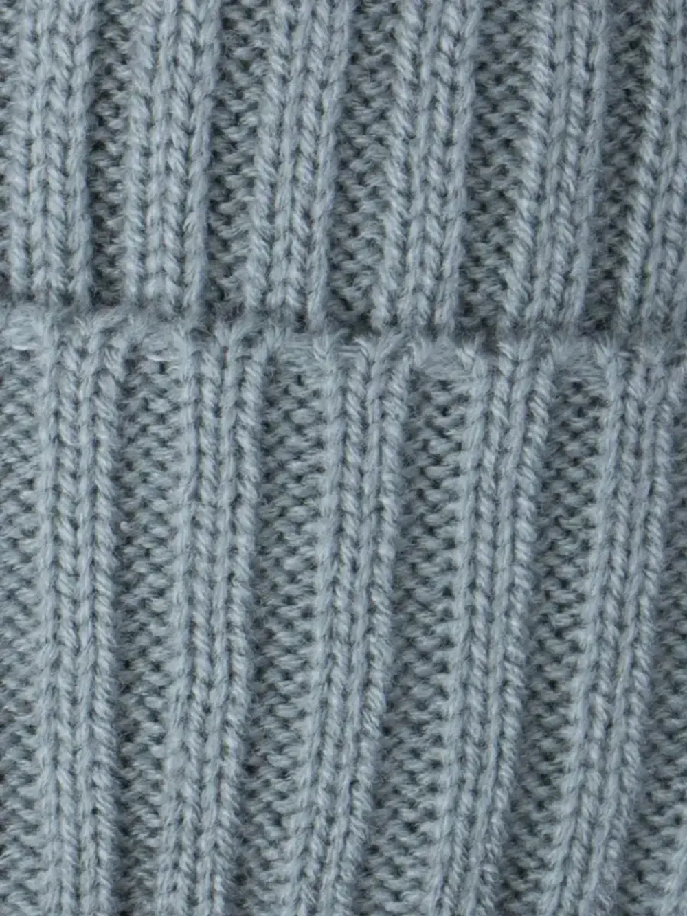 Шапка для мальчика осенняя вязаная и снуд