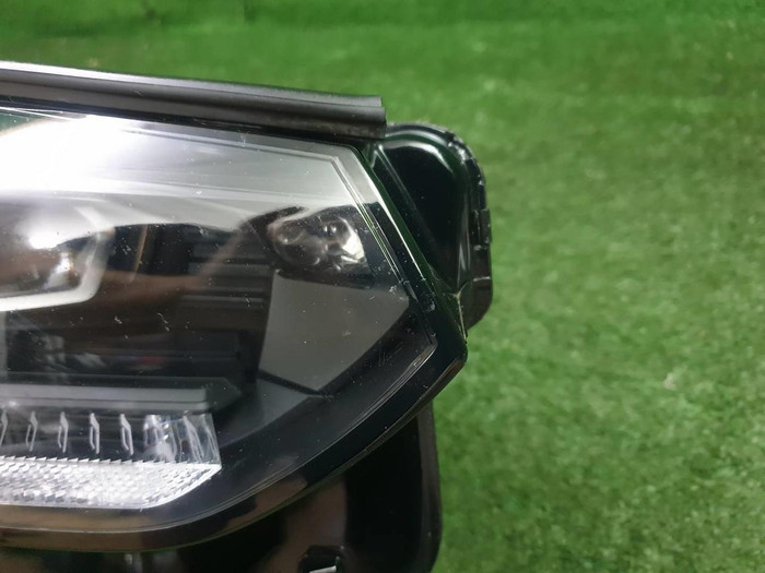 Фара правая BMW X3 G01 (2021-н.в.) LED