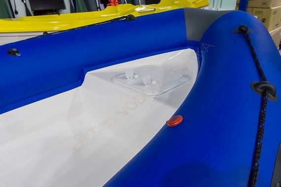 Лодка RIB Baltic Boats Аполлон 460Z (с закладной под палубой)
