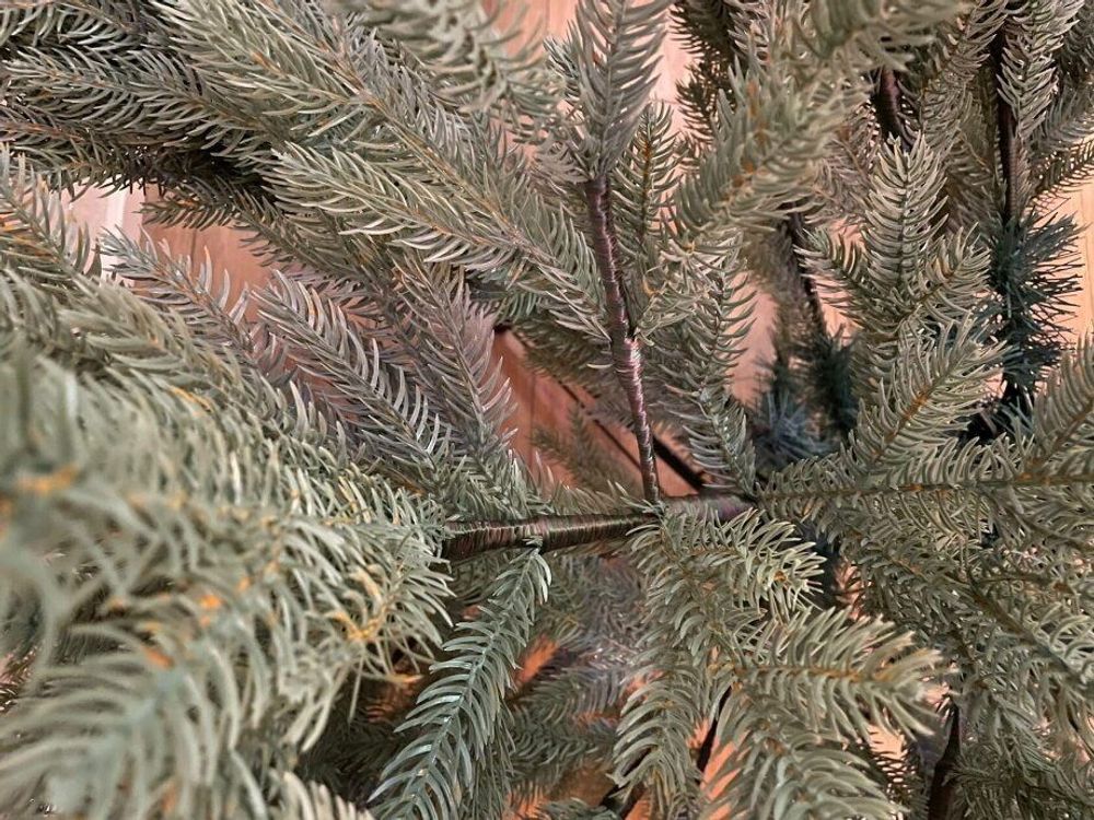 Ель искусственная голубая «Марселло» (Литая хвоя) от 1.8 до 2.4 м