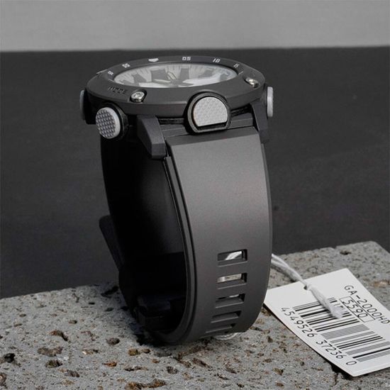 Наручные часы Casio GA-2000HD-8A