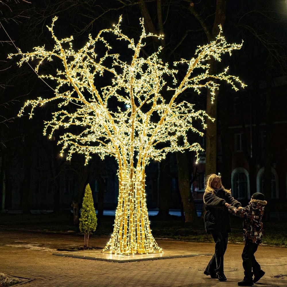 Светодиодное дерево "Ветвистое" с теплой подсветкой