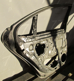 Дверь задняя левая Lexus LS 4  Б/У Оригинал 
6700450060