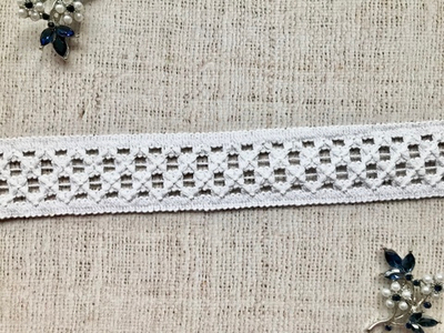 Кружево хлопковое/Тесьма вязаная, ш. 3,8 см.