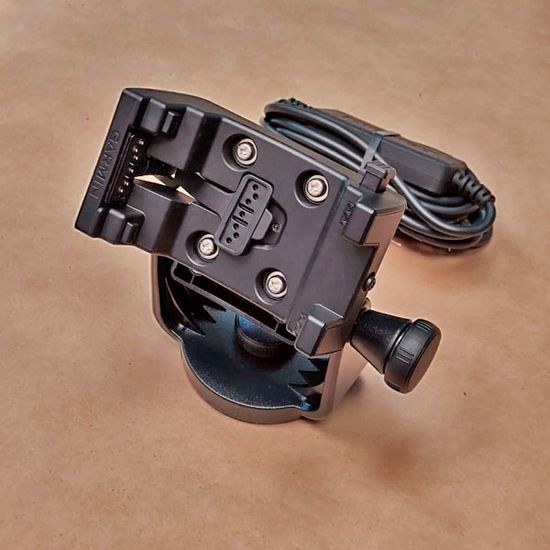 Garmin Montana 700 750 крепление на плоскость, морское с питанием и аудиовыходом (010-12881-02)