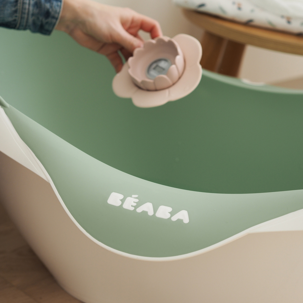Детская ванночка для купания новорожденных BEABA Cameleo зеленая