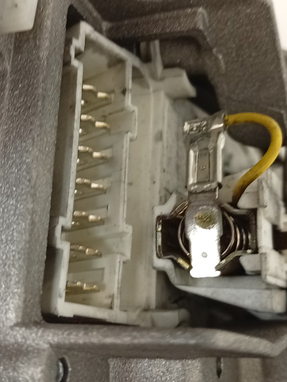 WLK24271OE/04 кт30 Двигатель для стиральной машины Bosch Siemens (7 контактов) б/у