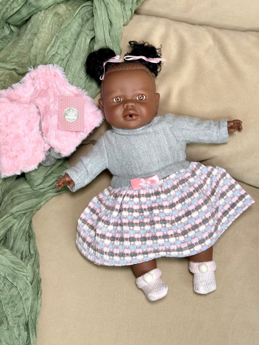 Кукла Berbesa мягконабивная 38см Alicia (4355S)