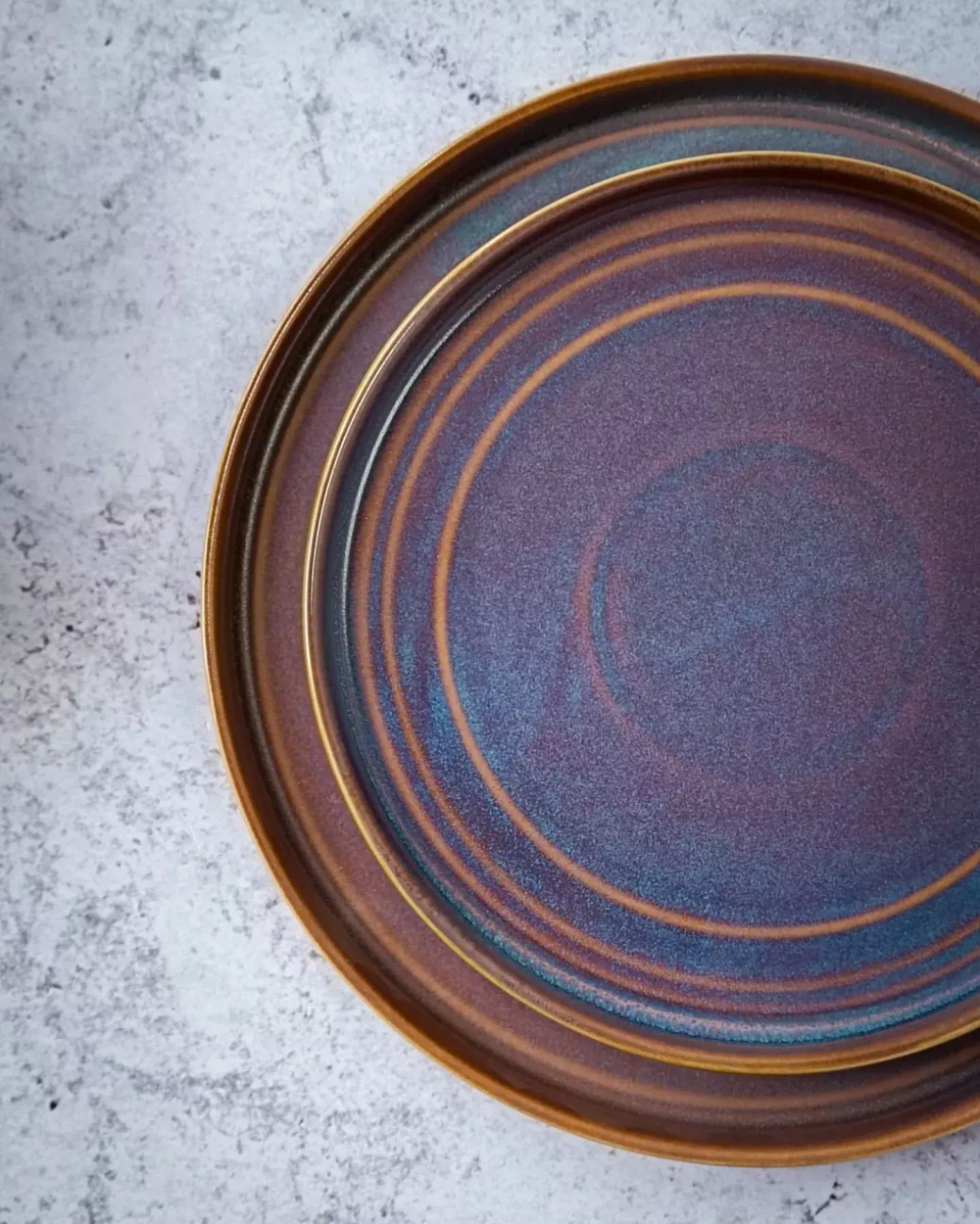 Тарелка мелкая с бортами 10,75" 270 мм, сине-коричневый «Corone Terra»