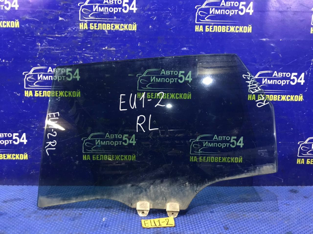 Стекло двери задней левой Honda CIVIC 2001