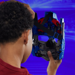 Hasbro Transformers One - Оптимус Прайм (Орион Пакс) 2-в-1 трансформирующаяся маска в фигурку F9182 / артикул   F9182  / GTIN 5010996194589