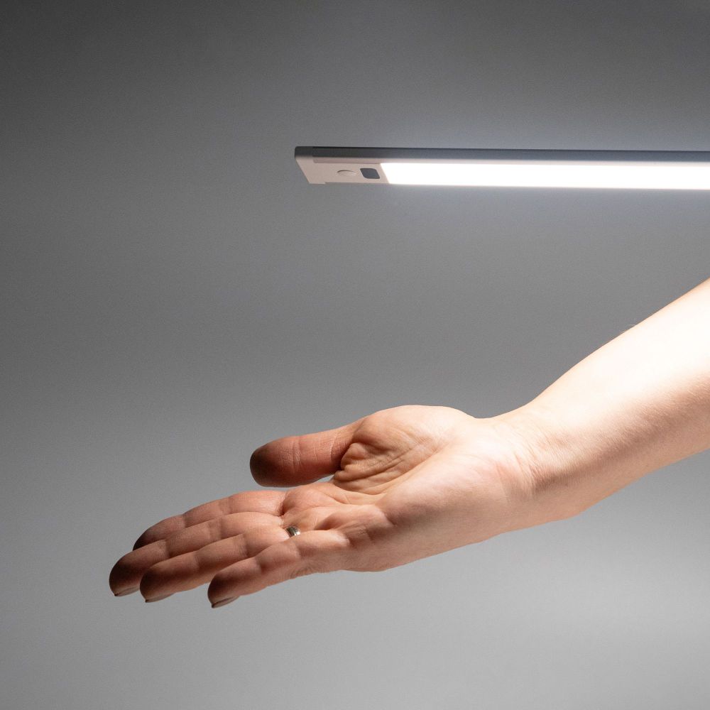 ULM-F44-3x3W-4500K-DIM SENSOR IP20 SILVER Светильники светодиодные для мебели. набор из 3-х шт. 300x35x6.5мм. 3x150Lm.ТМ Uniel