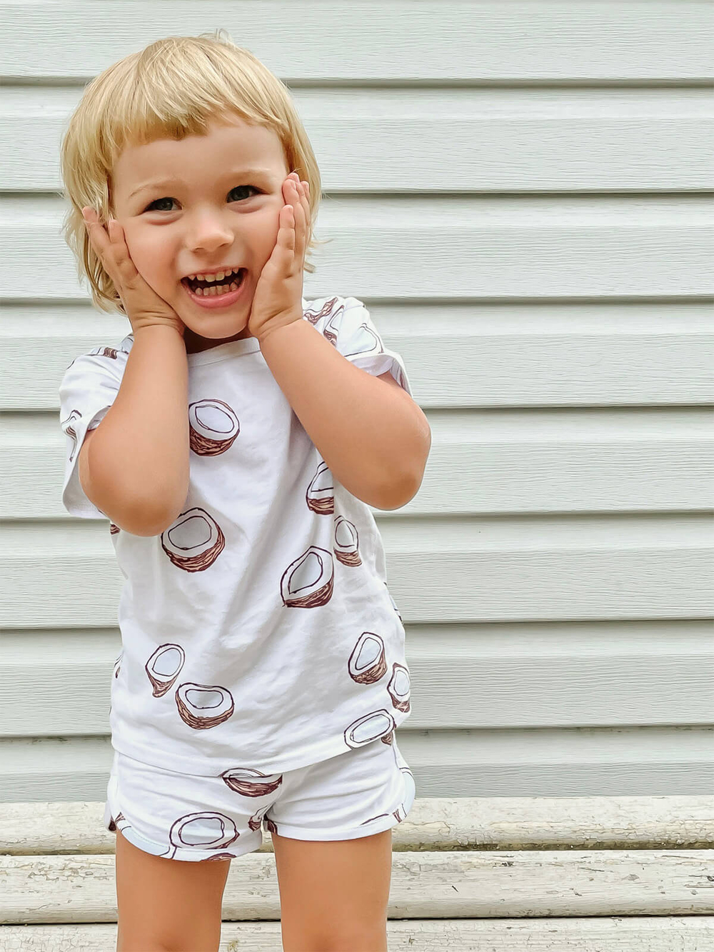 Шорты унисекс Mjölk Кокосы