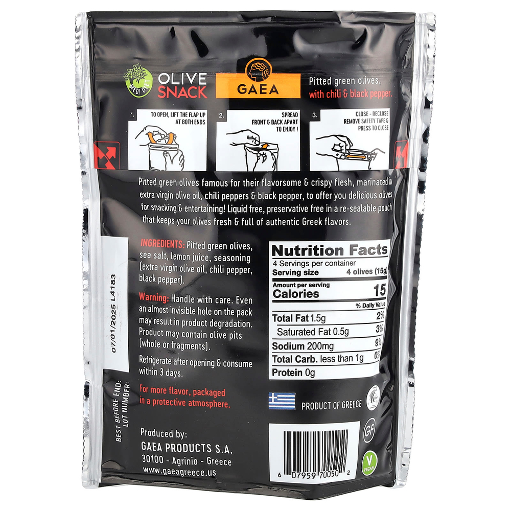 Gaea, Закуска из оливок, зеленые оливки без косточек, маринованные чили и черным перцем, 2,3 унции (65 г)