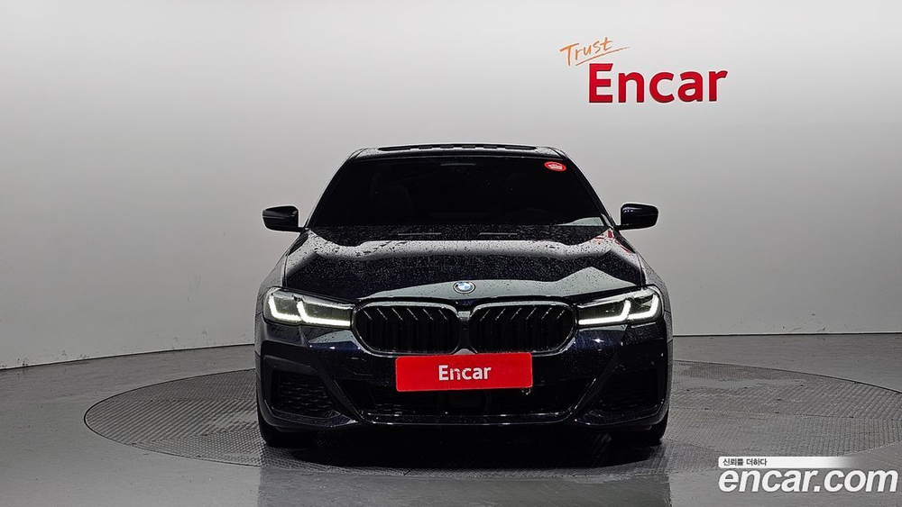 BMW 5 Series (G30) 520i M Sports (01.2023)