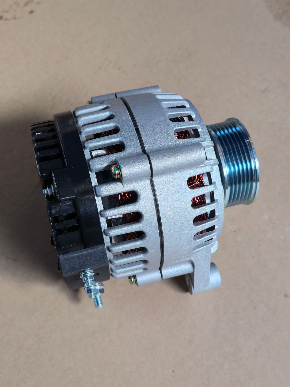 Генератор ЯМЗ-534, 536 28В 120А AVTOELECTRICA