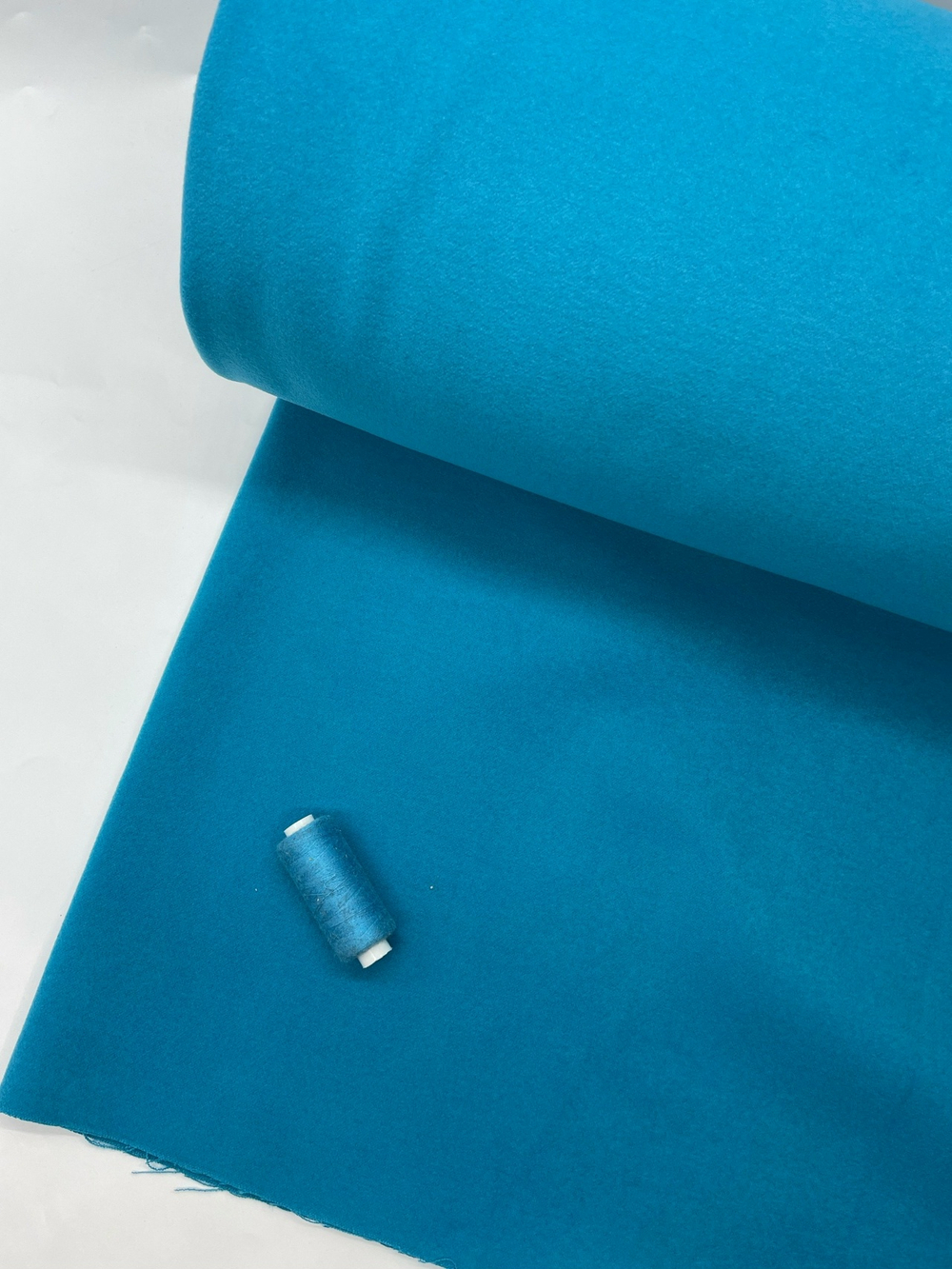 Пальтовая ткань бирюза