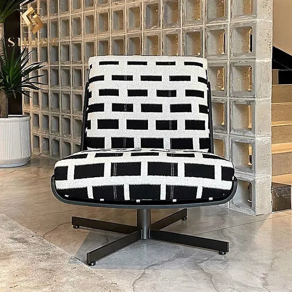 Кресло Black and White