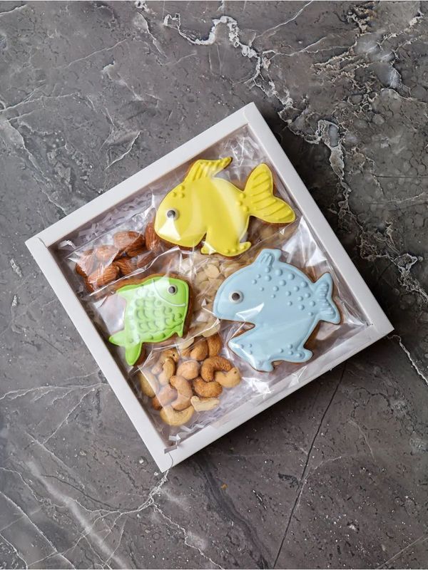 Подарочный набор имбирные пряники и орехи