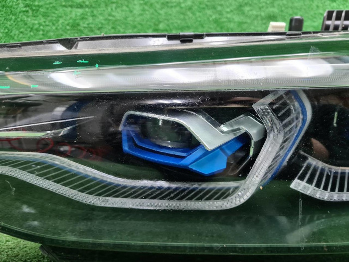Фара левая BMW X7 G07 (19-22) Laser Light
