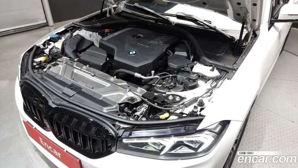 BMW 3 Series (G20) 320i (01.2023)