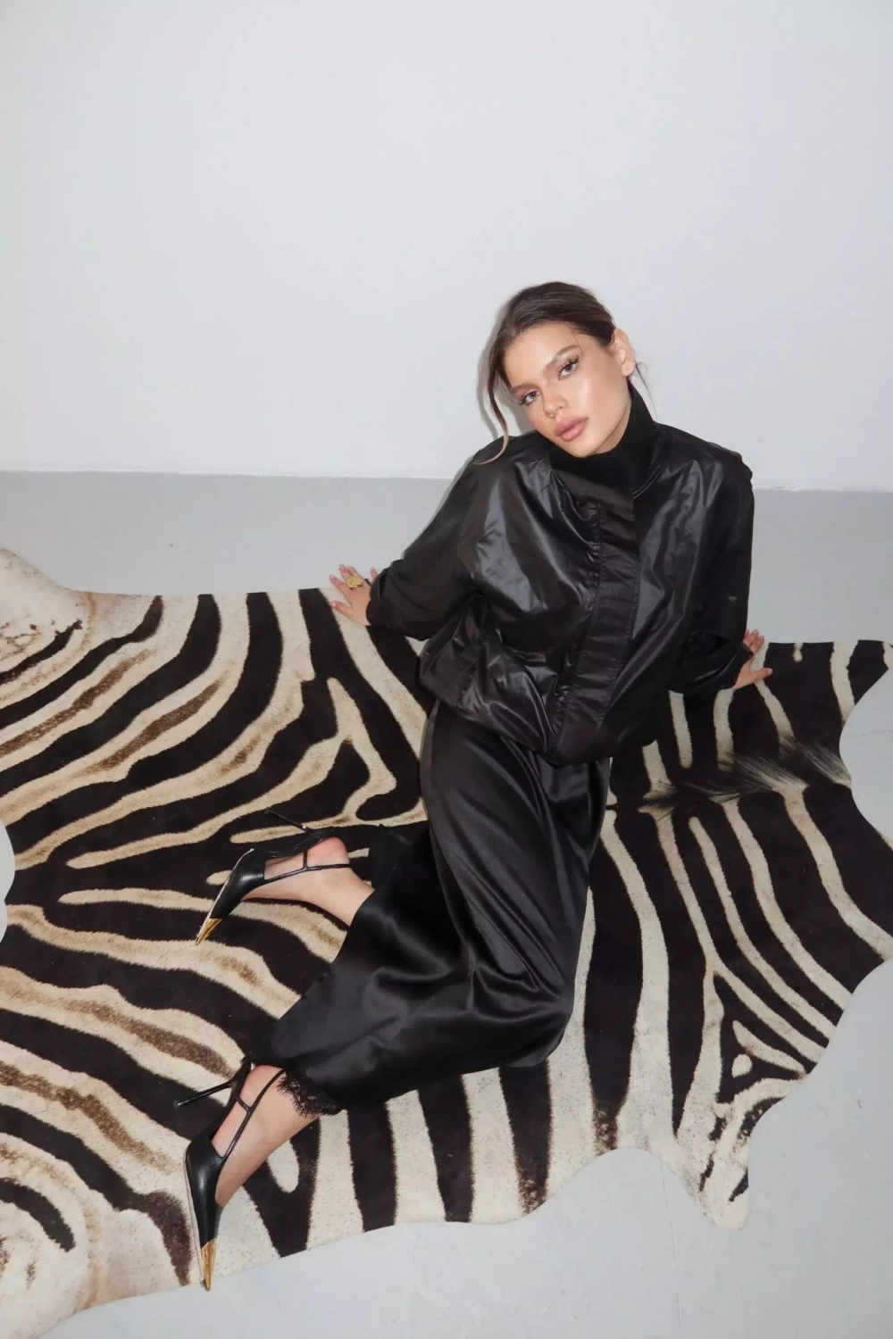 Юбка макси с кружевом, Черная