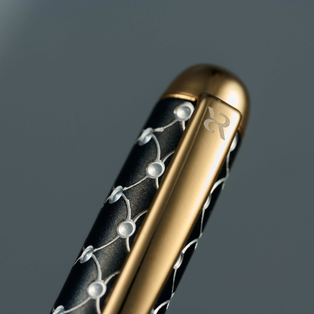 Rapide Faber Black – “Yellow Gold”