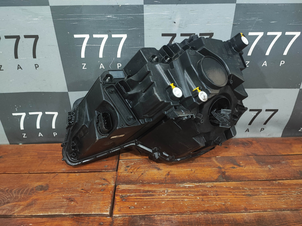 Фара правая LED Skoda Karoq 17-нв Б/У Оригинал 57B941016D