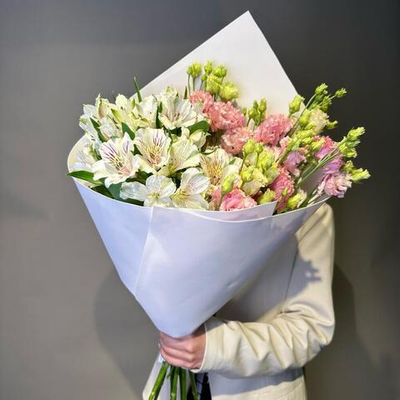 Букет "Вальс" (Альстромерия, эустома/лизиантус)
