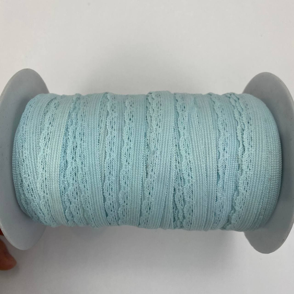 Отделочная резинка ажурная светло-голубая 10 мм