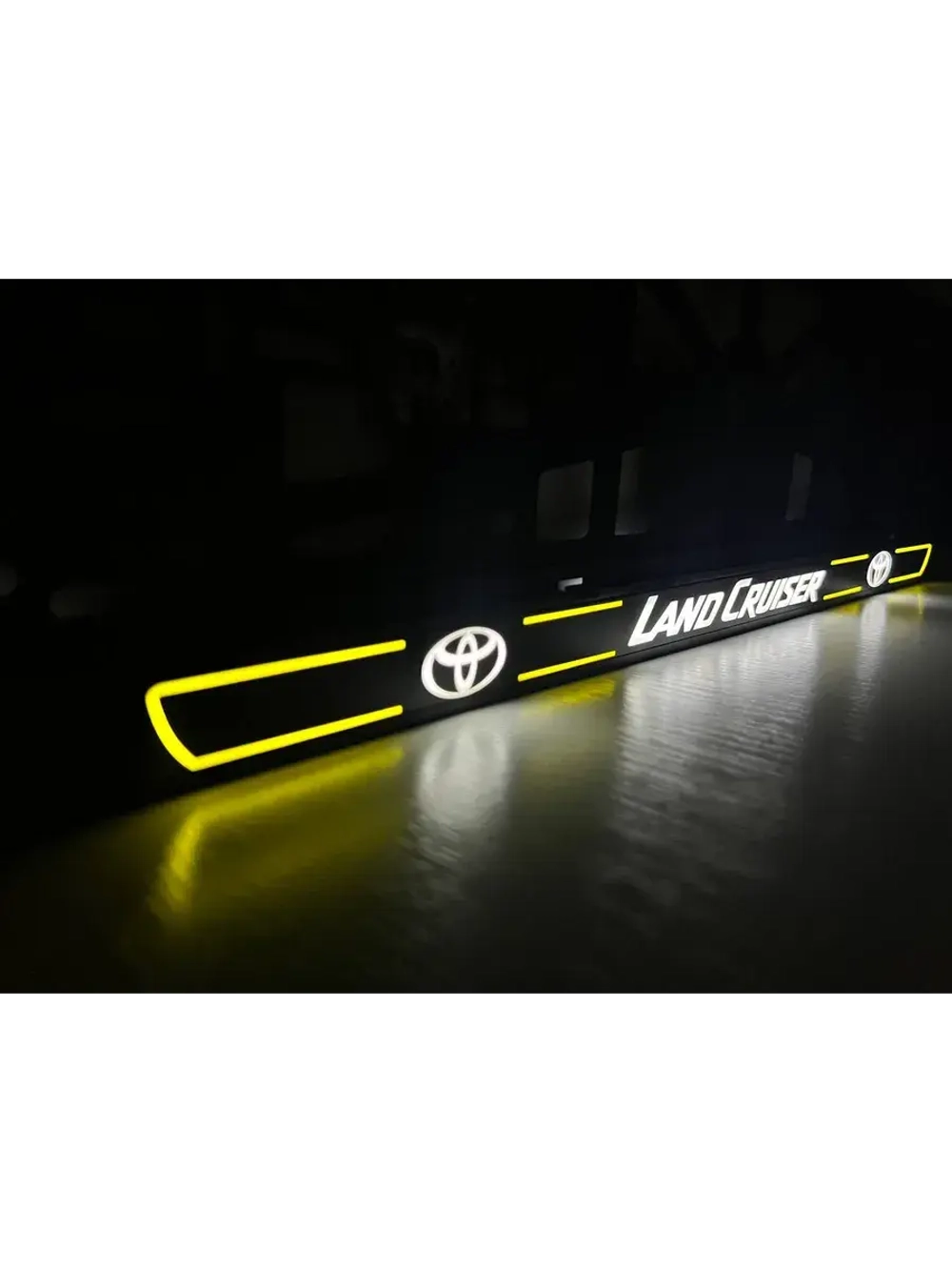 LED рамка. Y.L. 2.0 LAND CRUISER Toyota.