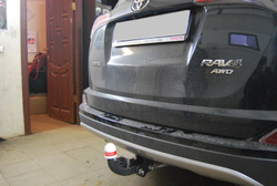 Фаркоп Toyota RAV4 2013-2019, условно-съемный,(без электрики) Трейлер.7833