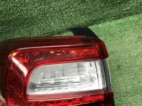 Фонарь левый внешний Subaru XV 2 (2017-2023)