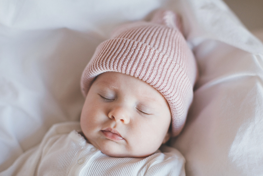 Хлопковая шапка ko-ko-ko светлый тауп (*baby size only)