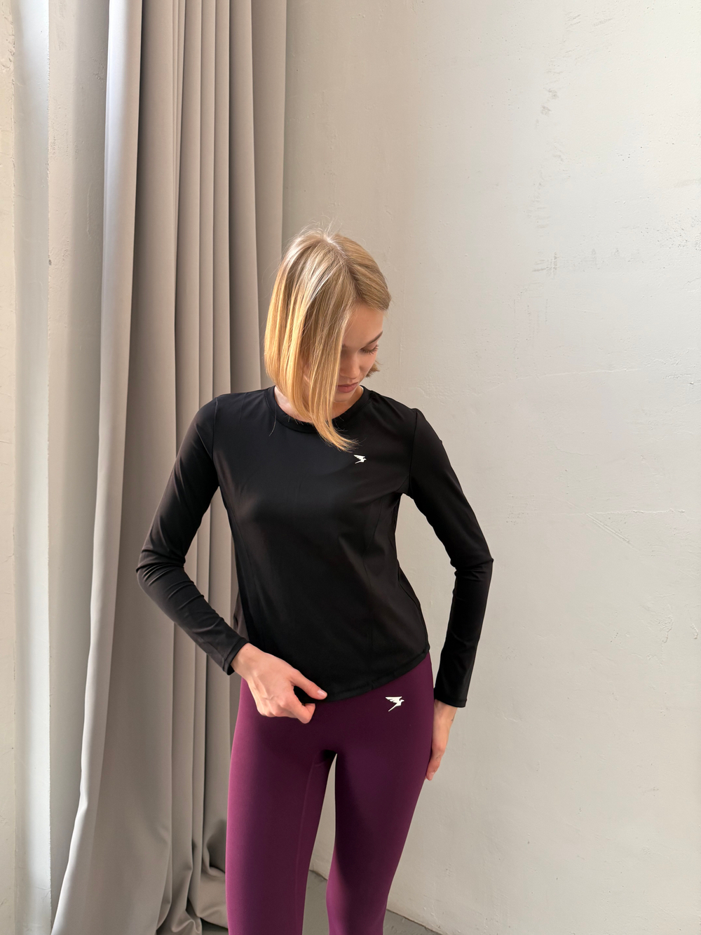 ЛОНГСЛИВ CRY (черный)