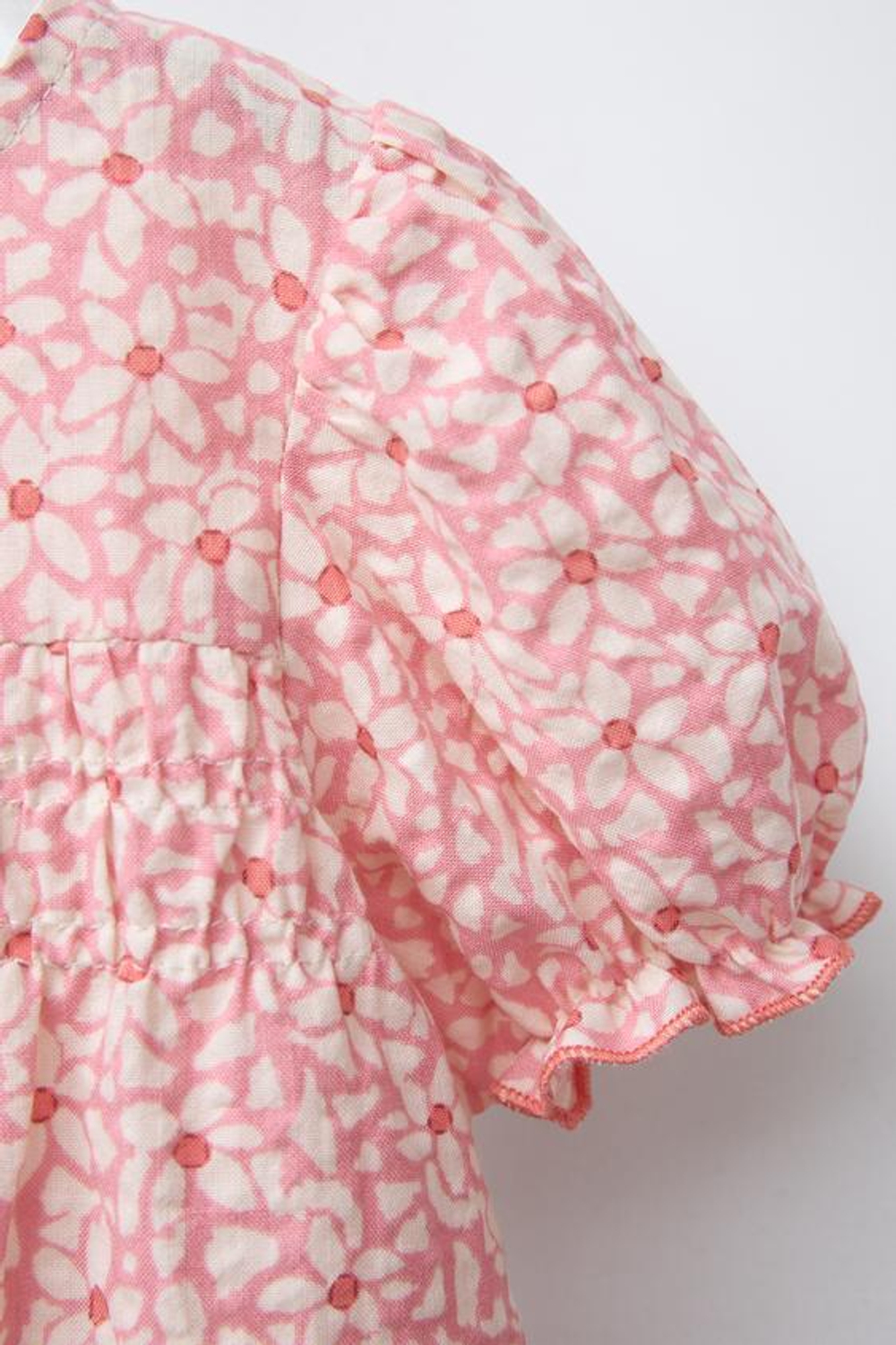 ZARA РУБАШКА ИЗ ТКАНИ С ЦВЕТОЧНЫМ ПРИНТОМ, РОЗОВЫЙ