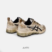  Кроссовки Asics Gel-Quantum 180 