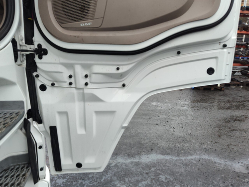 Продолжение двери правой 2023г