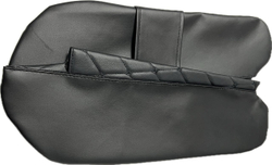 Чехлы на козырьки Волга 3110, 31105 (чёрная нить Бабочка)